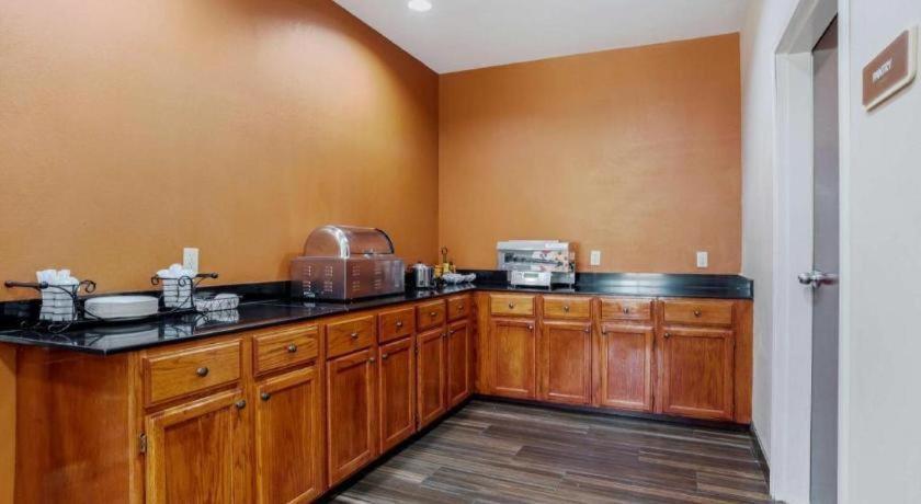 Best Western Plaquemine Inn Εξωτερικό φωτογραφία